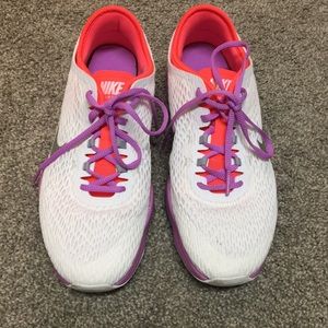 Nike Zoom training shoes. Size 6.5